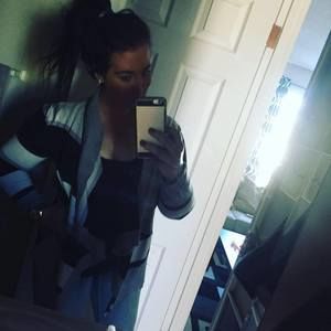 Meet your Posher, Alyssa